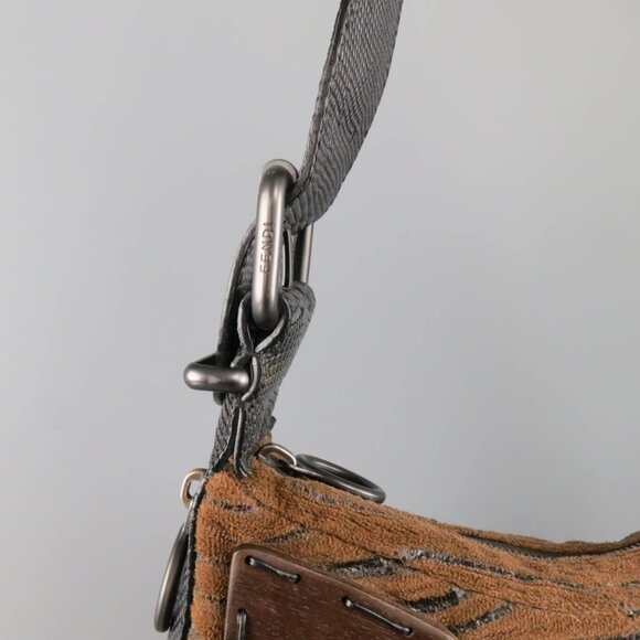 Vintage FENDI Wood Embellished Tiger Print Oyster Shoulder Bag - Picture 7 of 10